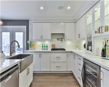 Modern Freestanding White Solid Wood Kitchen Cabinet